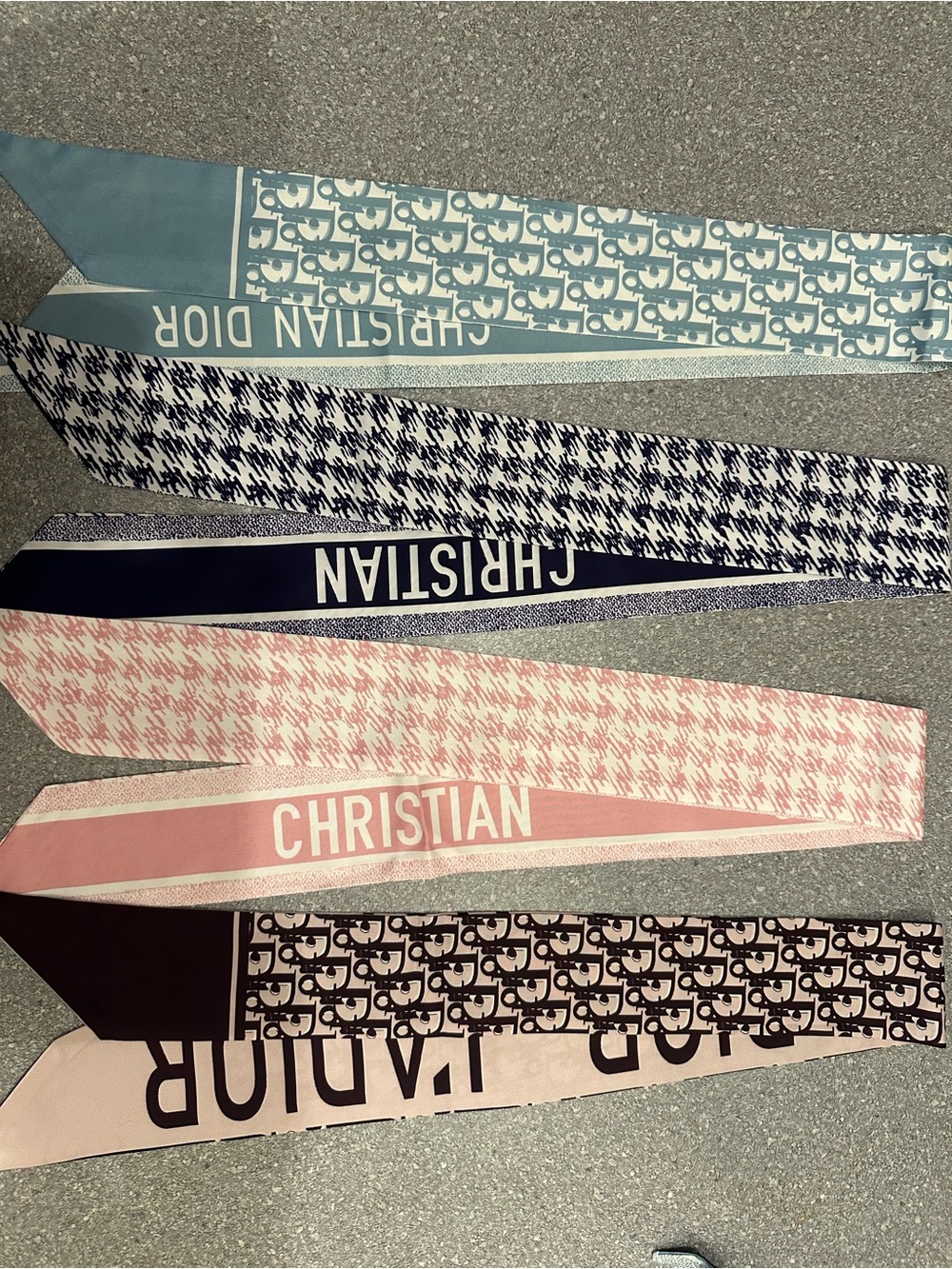 New twilly scarf set